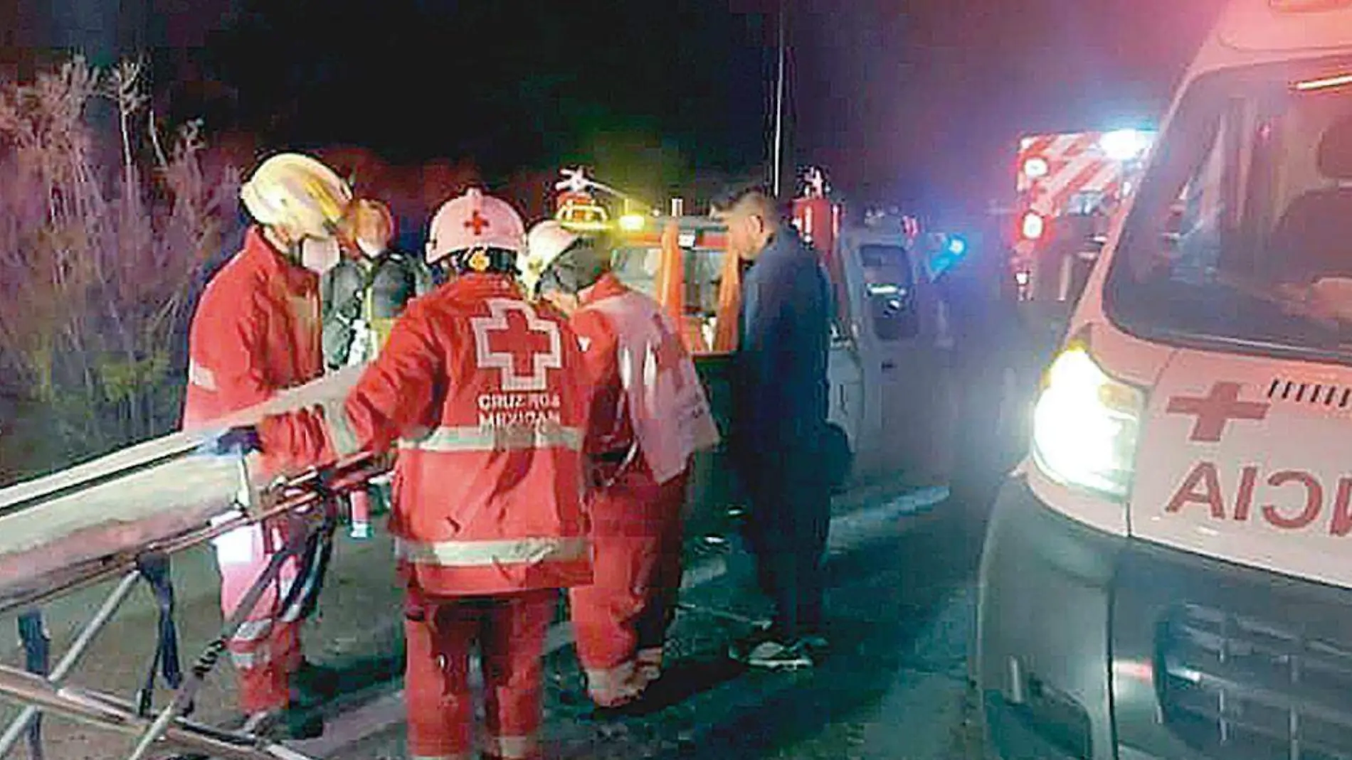 Personal de la Cruz Roja de Aguascalientes brindó apoyo para atender el accidente